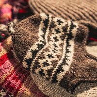 Warm & Cool, winter cloths, stocking hat.